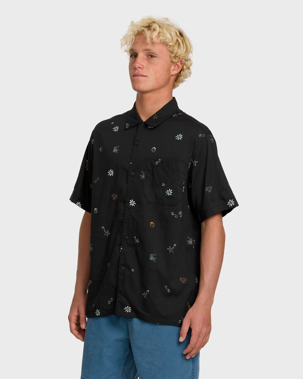 Quiksilver Beach Club Classic Short Sleeve Shirt