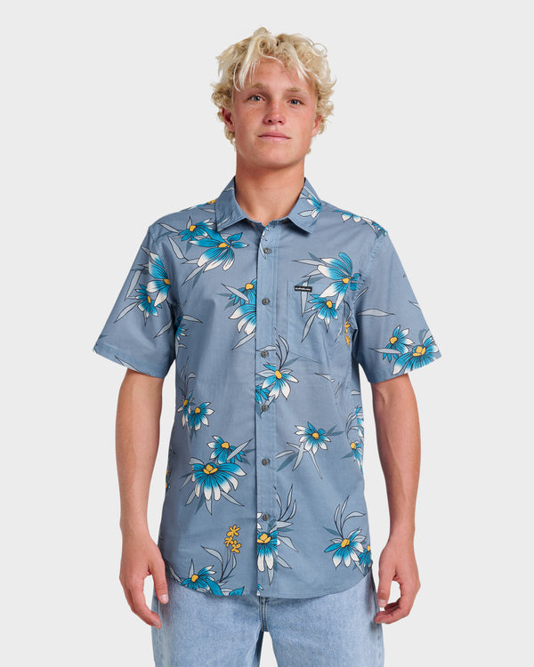 quiksilver Costal Flora Classic Short Sleeve Shirt