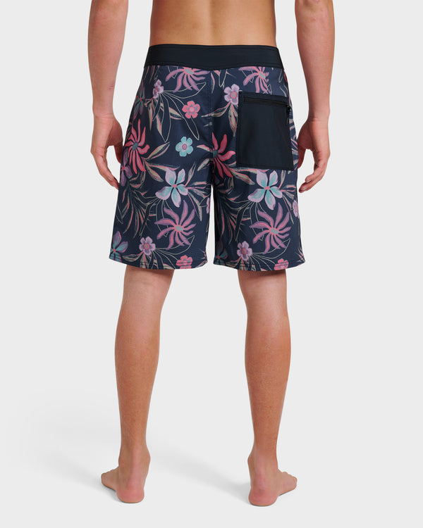 Quiksilver Highline Straight Leg 19" Boardshorts