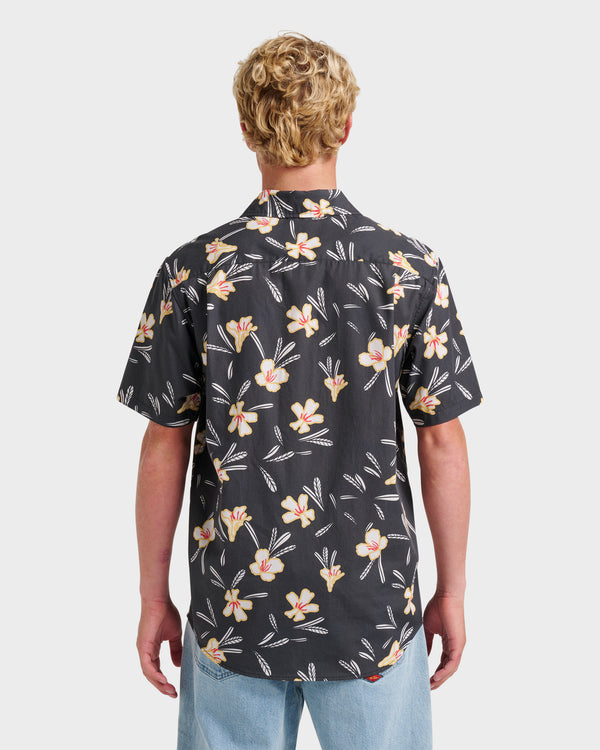 Quiksilver Kaneohe Classic Short Sleeve Shirt