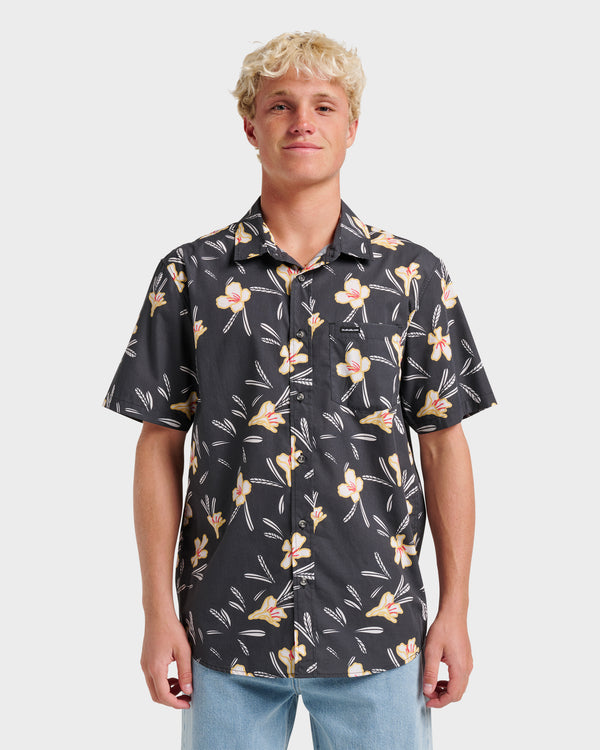 quiksilver Kaneohe Classic Short Sleeve Shirt