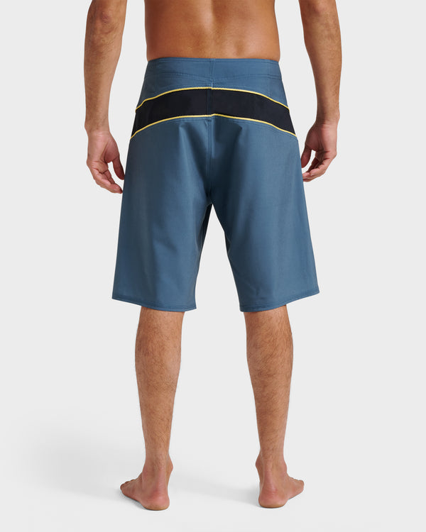 Quiksilver Surfsilk Gravity 21" Boardshorts