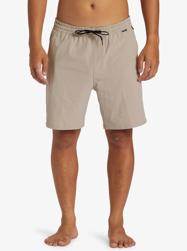 Quiksilver Taxer Amphibian 18" Hybrid Shorts