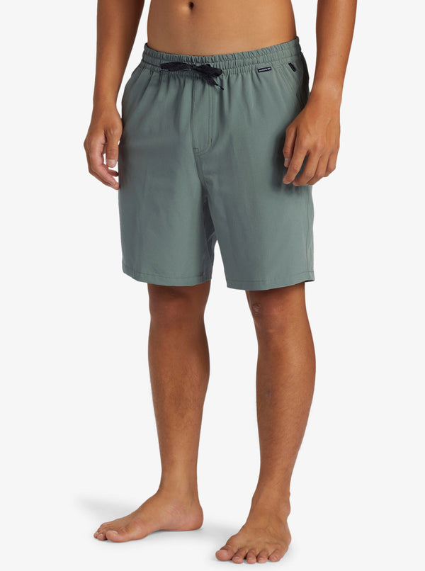 Quiksilver Taxer Amphibian 18" Hybrid Shorts