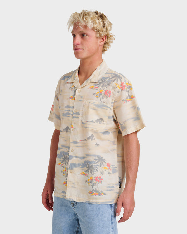 Quiksilver Tropical Surf Casual Short Sleeve Shirt