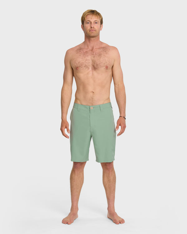 Quiksilver Union Amphibian 20" Hybrid Shorts
