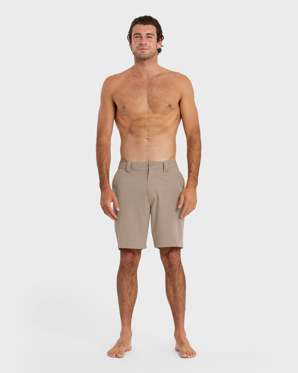 Quiksilver Union Amphibian 20" Hybrid Shorts