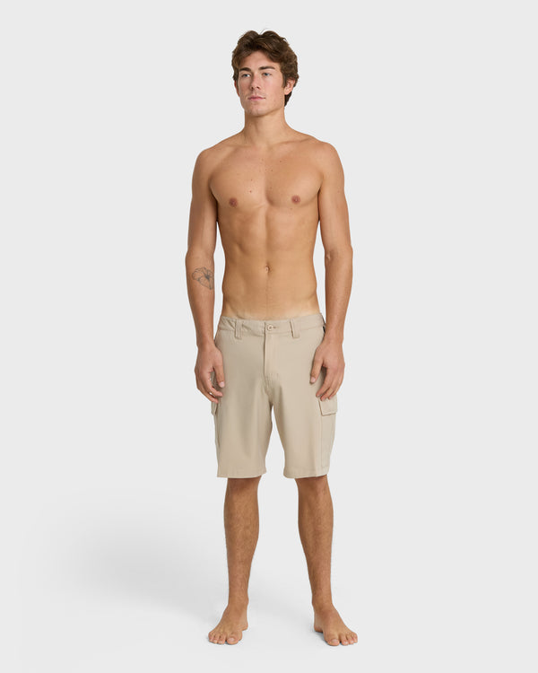 Quiksilver Union Amphibian Cargo 20" Hybrid Short