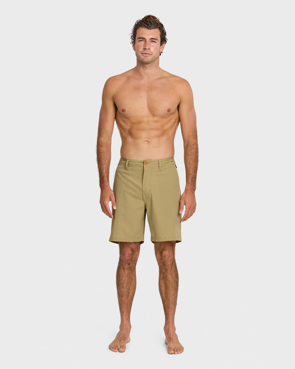 Quiksilver Union Transit 19" Amphibian Hybrid Shorts