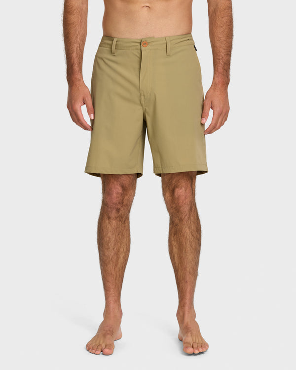 quiksilver Union Transit 19" Amphibian Hybrid Shorts