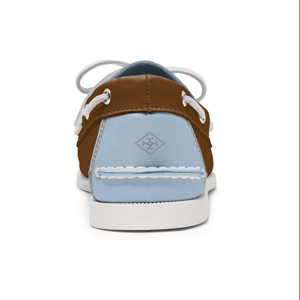 Quoddy Men’s 2 Eyelet LE Boat Shoe: Lt Brown/Lt Blue