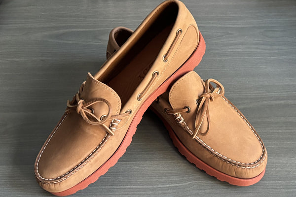 Quoddy LE Men's Canoe Shoe: Balsam Leather Brick
