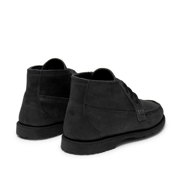 Quoddy Men’s Nubuck Chuck LE Chukka: Black