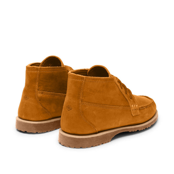 Quoddy Men’s Nubuck Chuck LE Chukka: Wheat