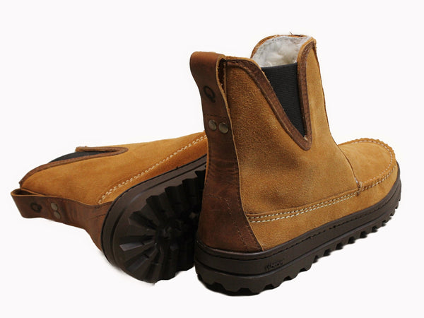 Quoddy Women's LE Barn Boot: Toast Suede