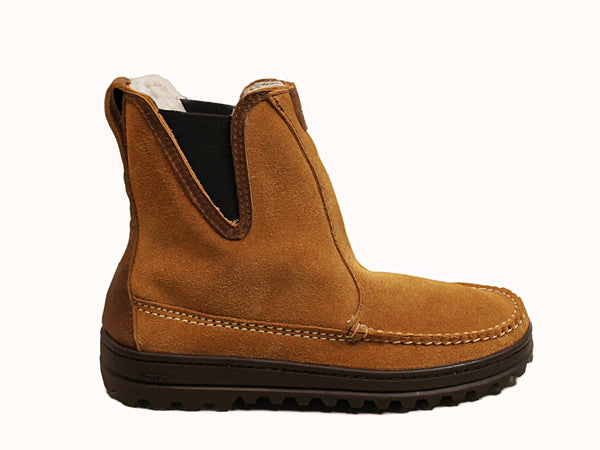 quoddy Women's LE Barn Boot: Toast Suede