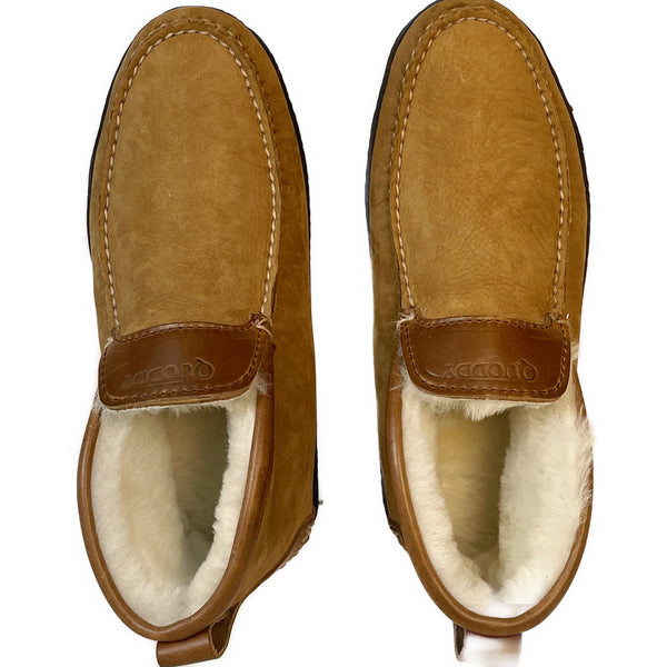 Quoddy Women’s LE Dorm Boot Slipper: Camel Nubuck
