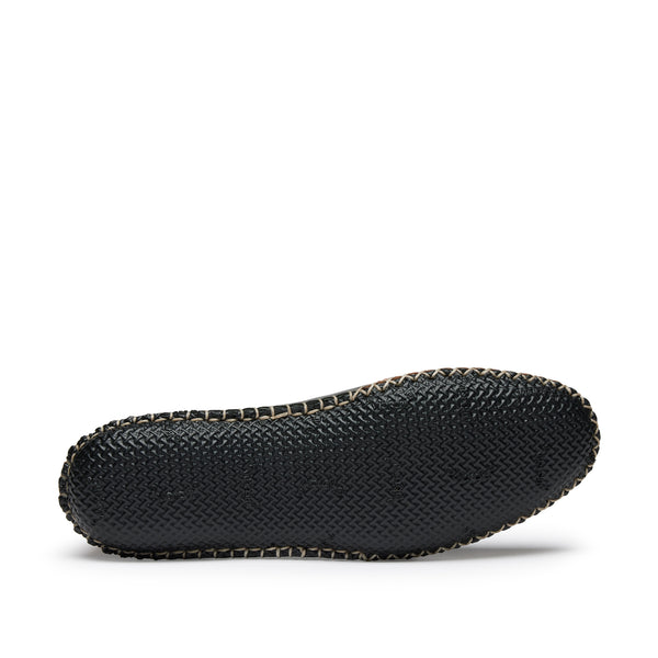 Quoddy Women's Relax Morgan: Black Spice