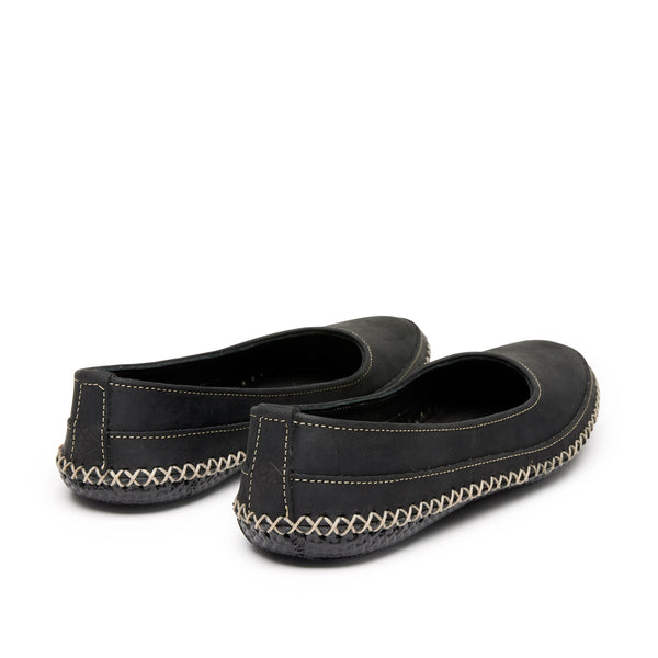 Quoddy Women’s Relax Skipper: Black
