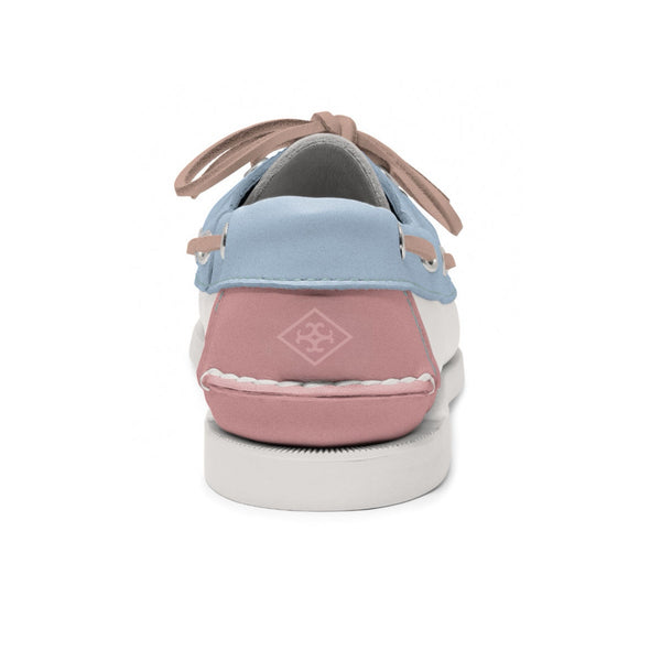 Quoddy Women's 2 Eyelet LE Boat Shoe: White/Lt Blue/Pink