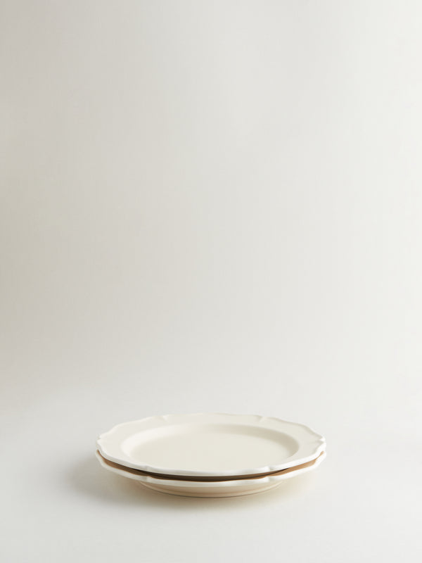 r d.lab Festone Large Flat Plate Almond