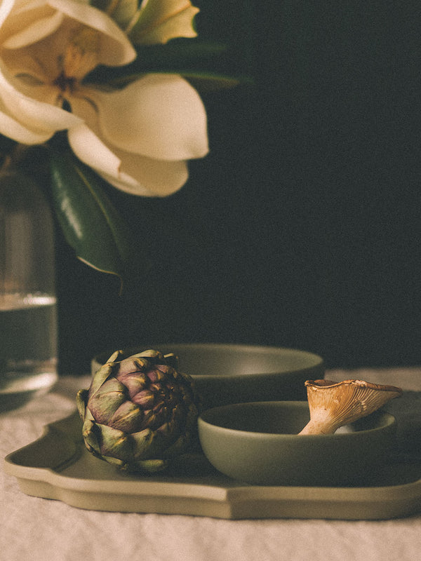 R D.lab Sara Lacquered Wood Tray Baluster Green