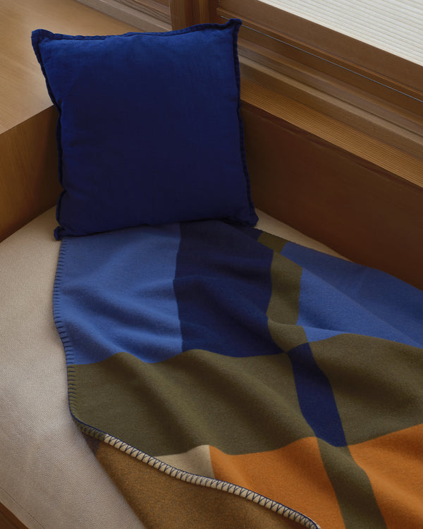 R D.lab Tela Cushion Lyons Blue