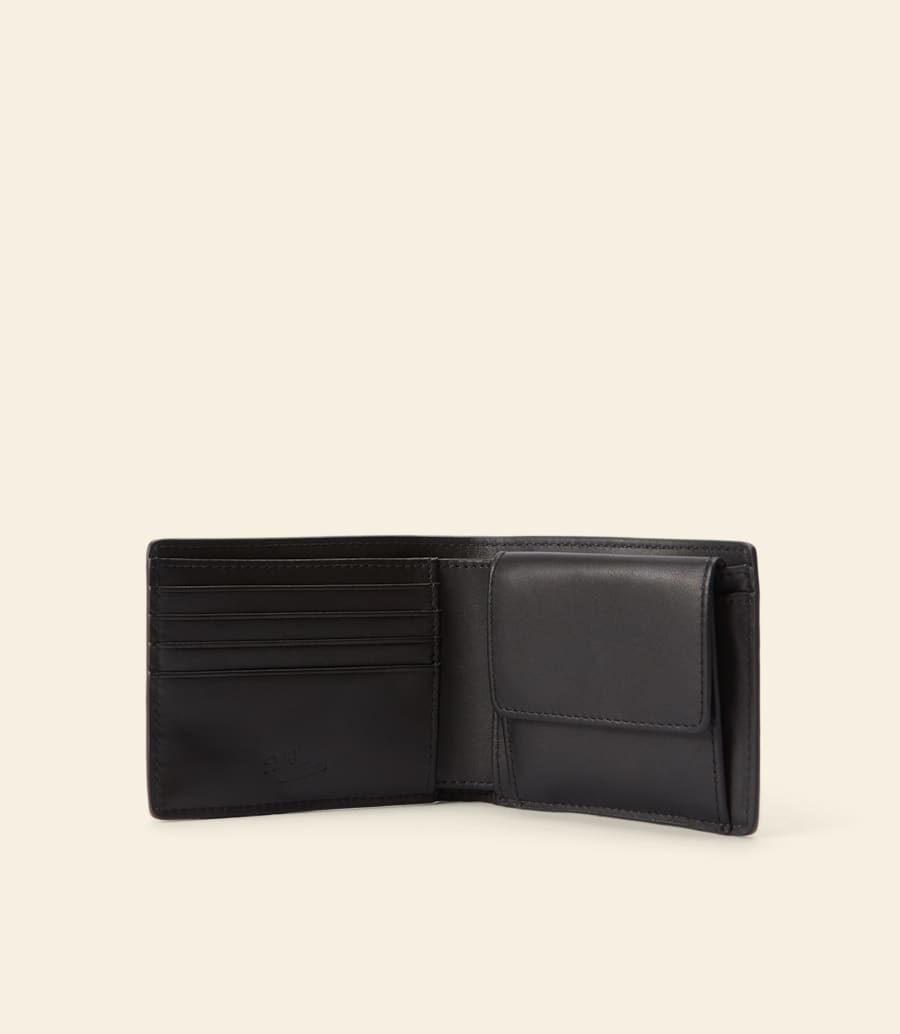 R.m. Williams Bifold Wallet With Pocket