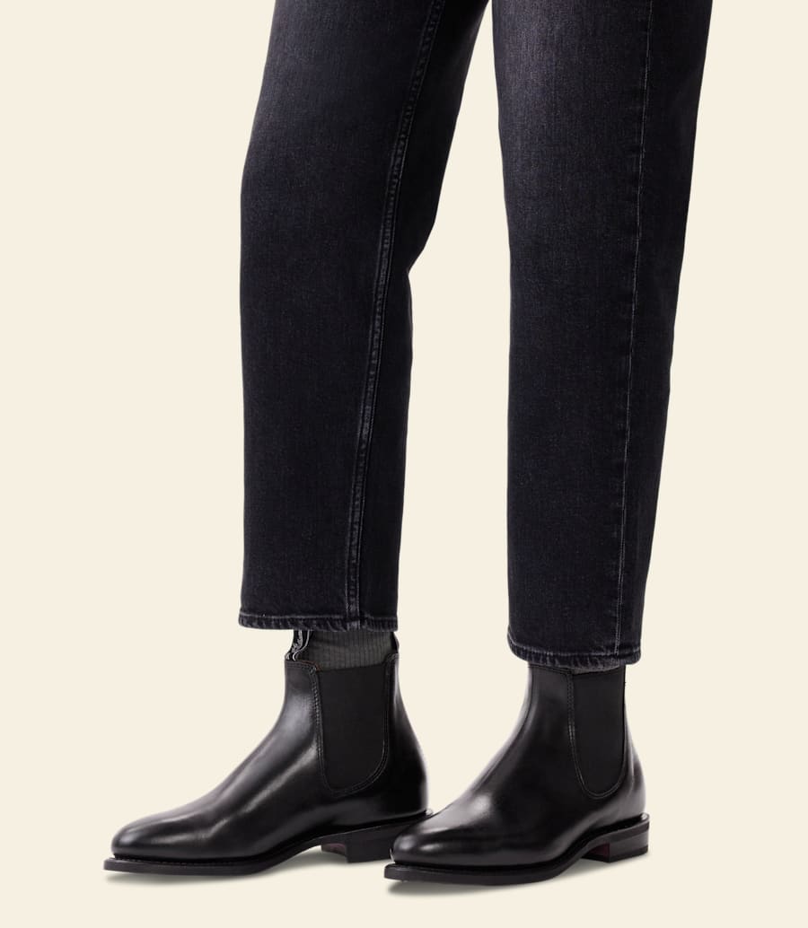 R.m. Williams Moriarty Boot – Ebony Pull-up Leather