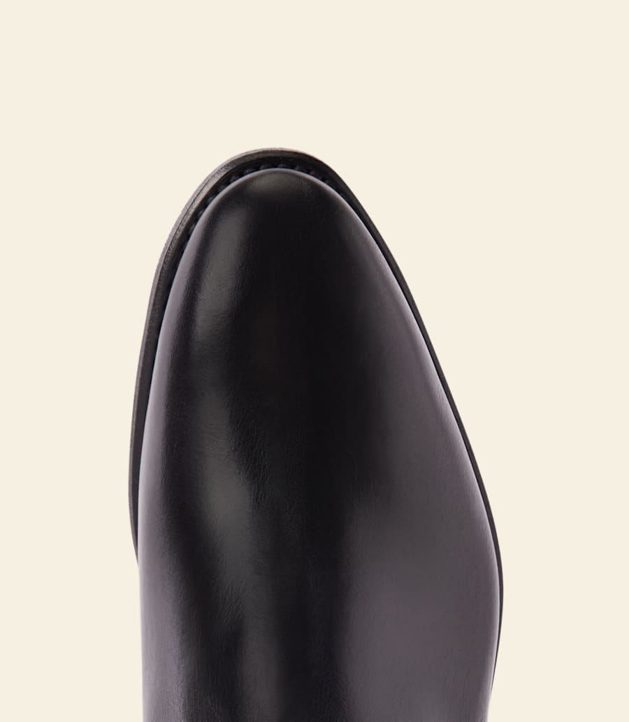 R.m. Williams Moriarty Boot – Ebony Pull-up Leather