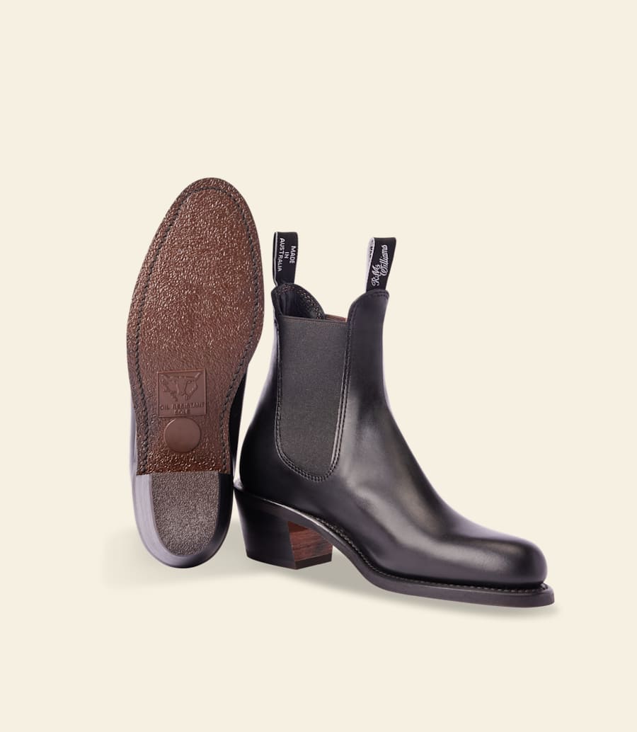 R.m. Williams Rosebery Boot – Black Pull-up Leather
