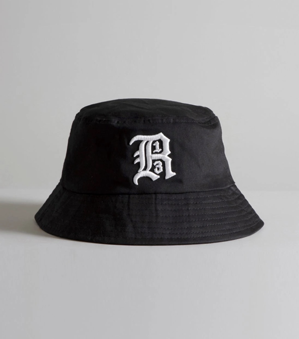 R13 R13 BUCKET HAT Black