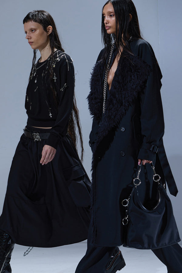 R13 REVERSIBLE TRENCH LINER Black