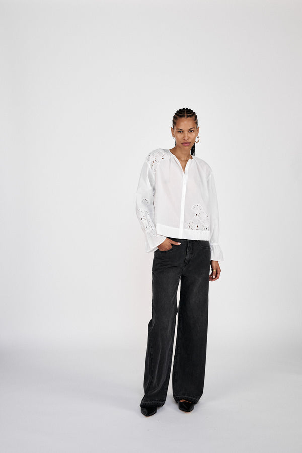 Rabens Saloner Blossom Supersize Anglaise Blouse I White Swan