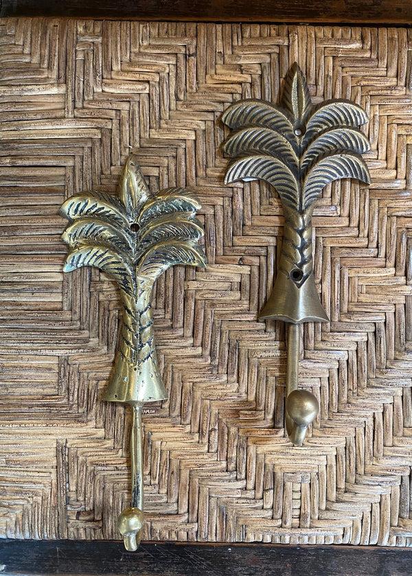 Rabens Saloner Brass Palm Hook Palm Hook I Matte Brass