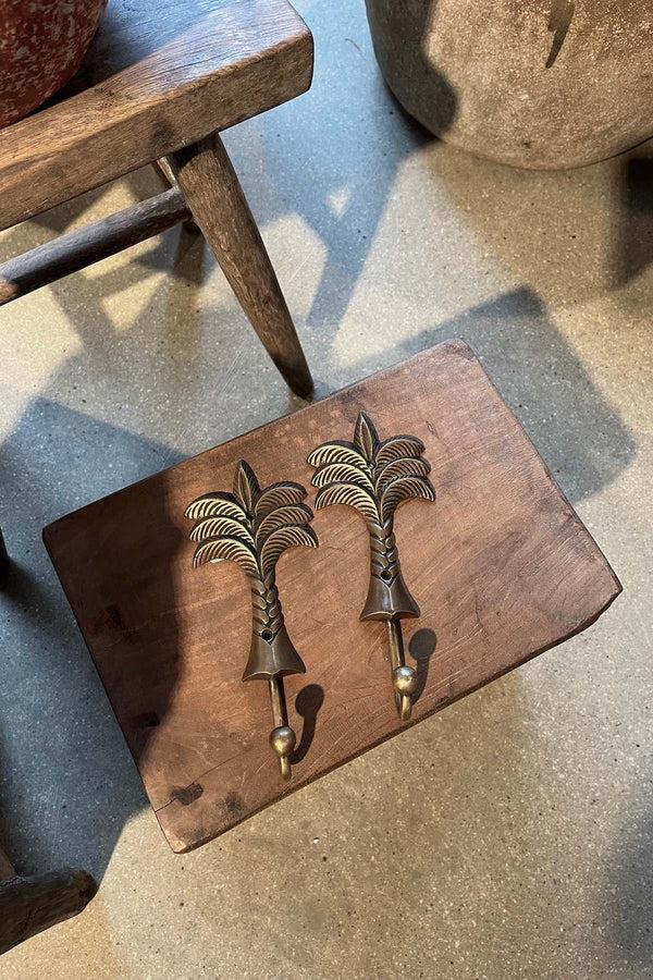 Rabens Saloner Brass Palm Hook Palm Hook I Matte Brass