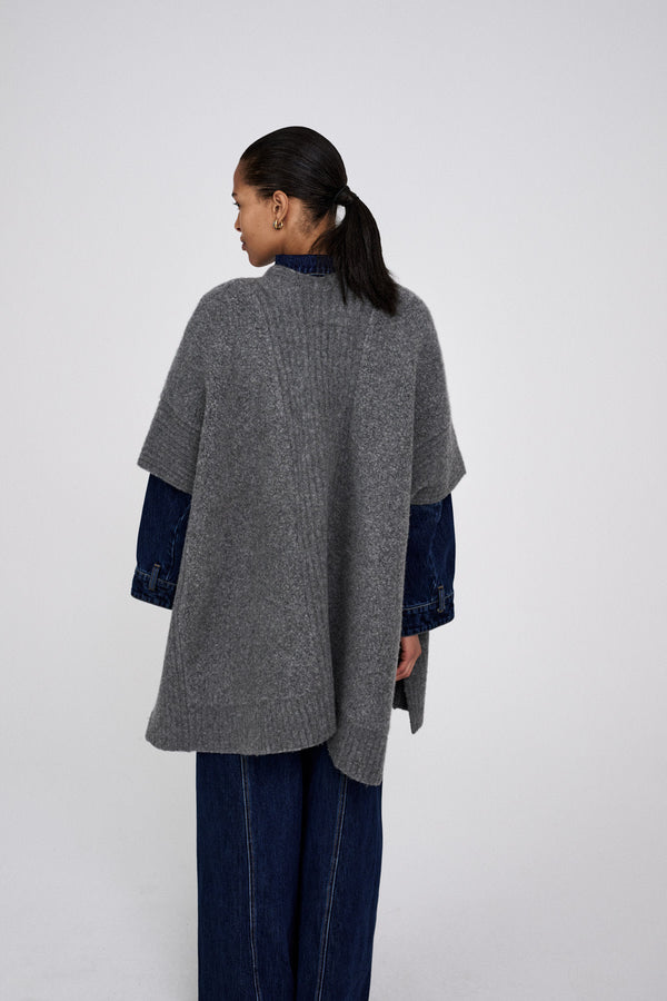 Rabens Saloner Dorris Sheep Knit Cape I Grey Melange