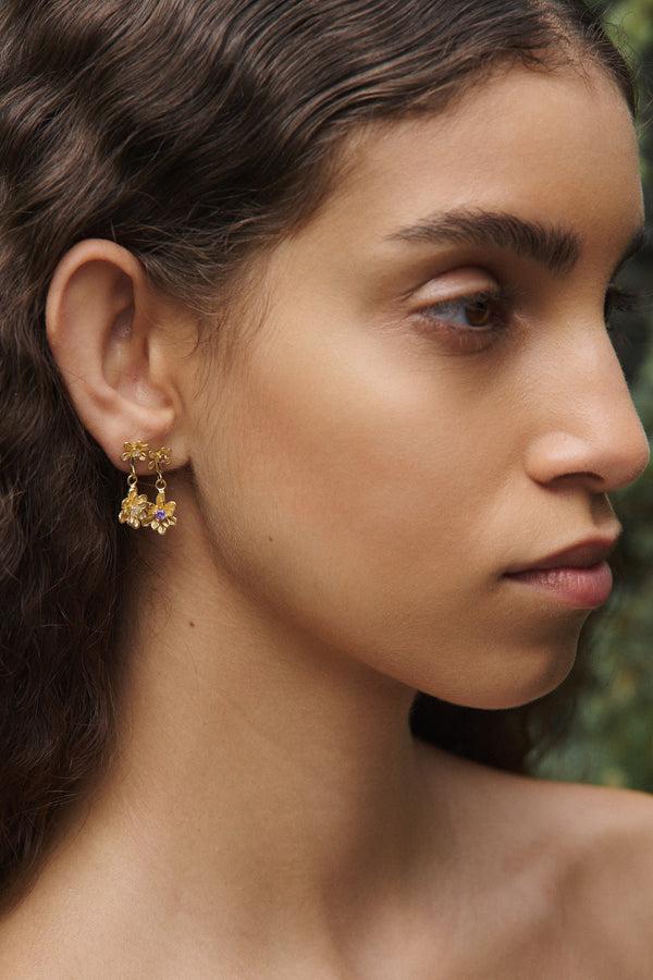 rabens saloner Double Flower Earring Nafsu I White Zirconia