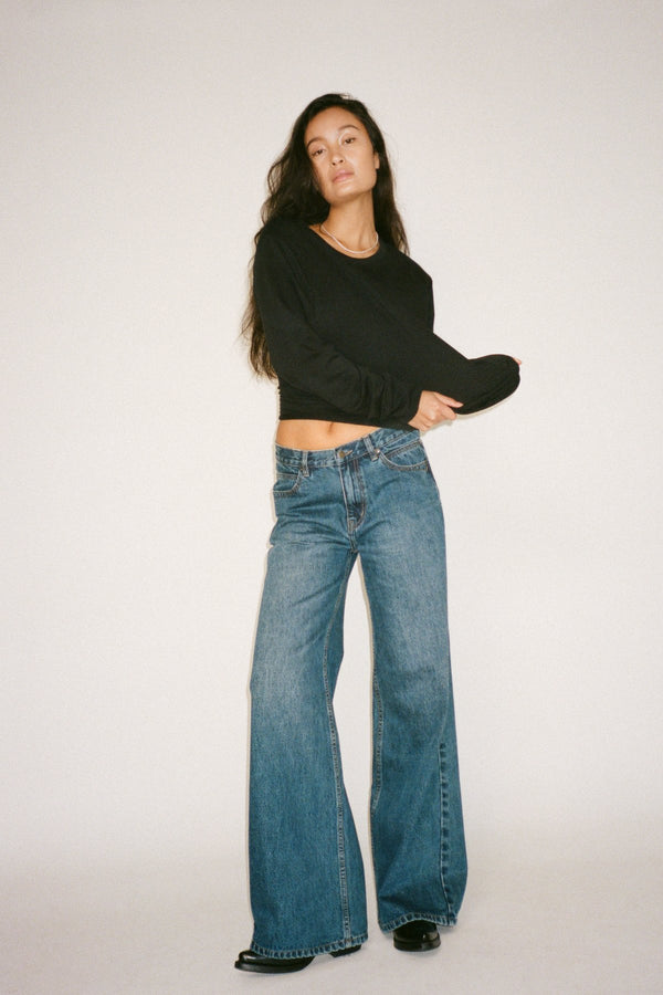 Rabens Saloner Hila Light Stretch Crew Neck Top I Navy