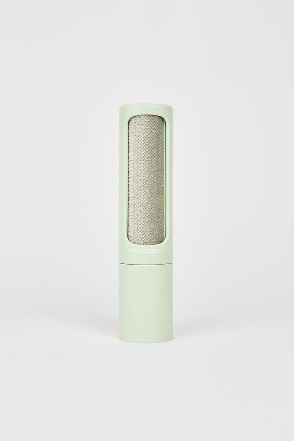 Rabens Saloner Lint Remover Brush Studio Care Copenhagen I Pastel Green