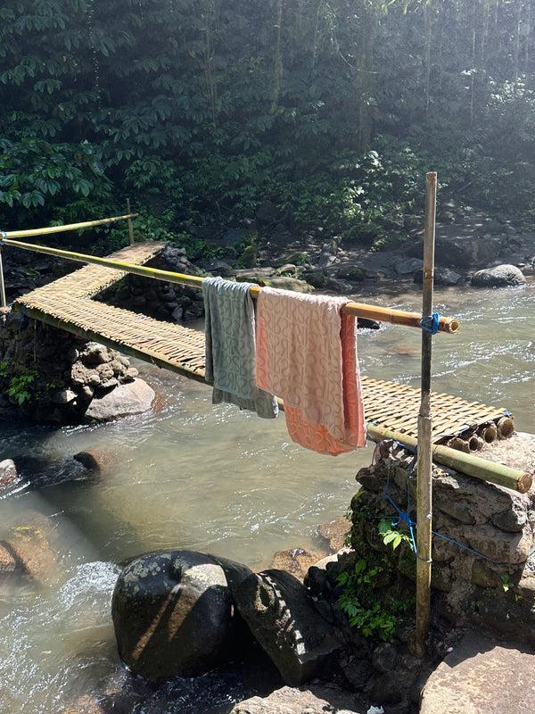 Rabens Saloner Monogram Beach Towel Beach Towel 100x180 Cm I Sage