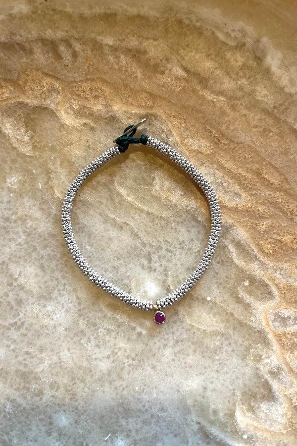 Rabens Saloner Nafsu Bracelet W/gold Square Pendant I Purple Stone