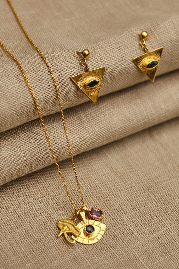 rabens saloner Nafsu Earstick w/ Triangle Eye Pendant I Black Sapphire