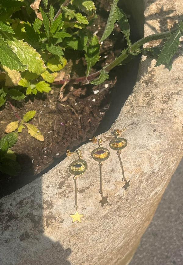 Rabens Saloner Nafsu Long Gold Plated Eye Earstick W/star Pendant I Red Ruby