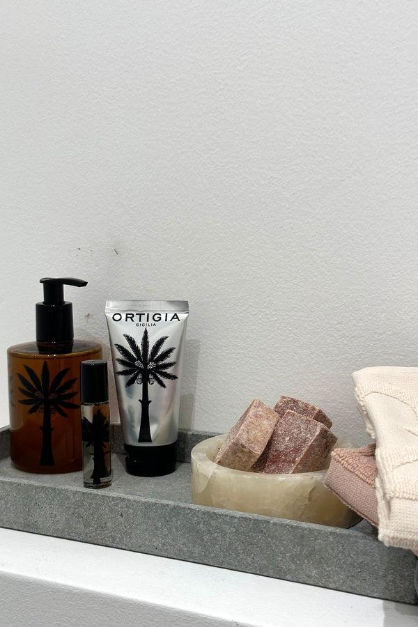 Rabens Saloner Hand Cream Ortigia I Ambra Nera