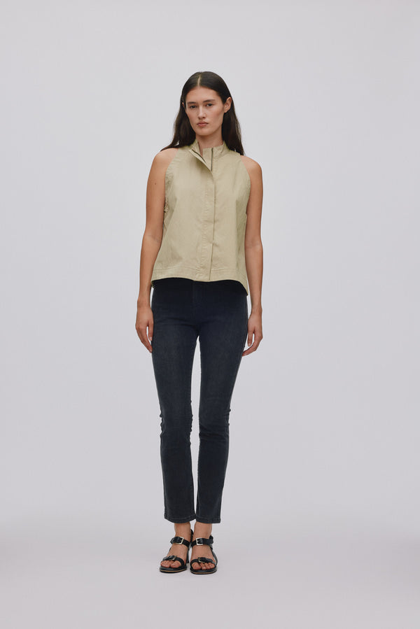 Rabens Saloner Kaley Utility Halter Top I Sand