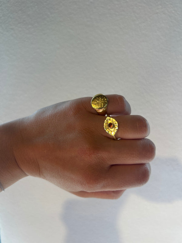 Rabens Saloner Nafsu Eye Ring I Gold Plated