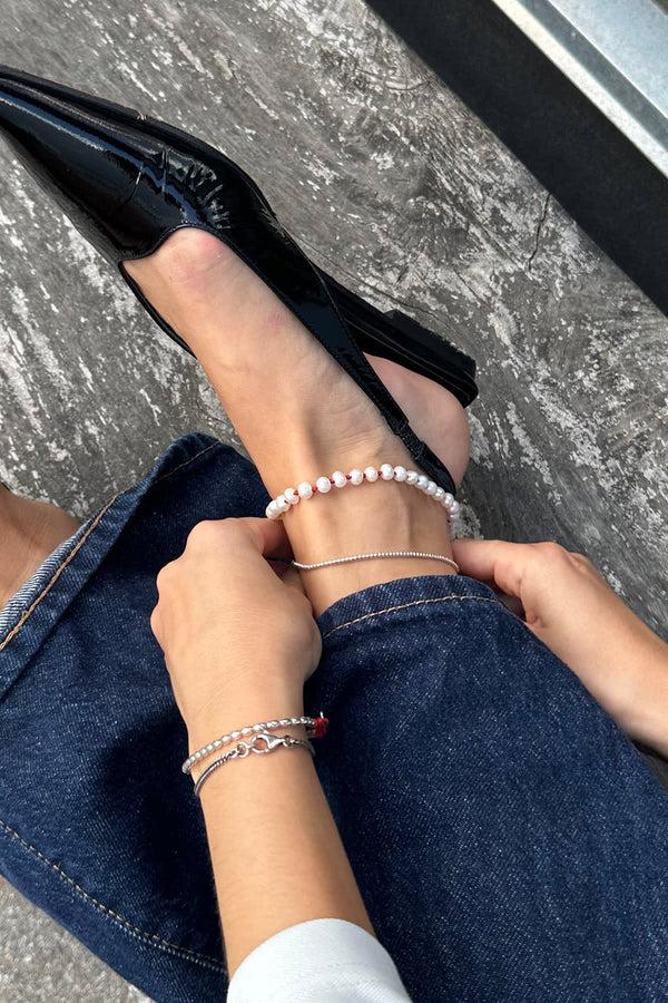 Rabens Saloner Pearl Anklet Nafsu I Gold Beads