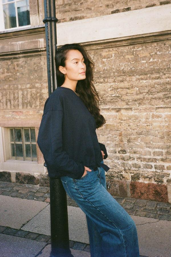 Rabens Saloner Sheela Sweat Drawstring Top I Navy