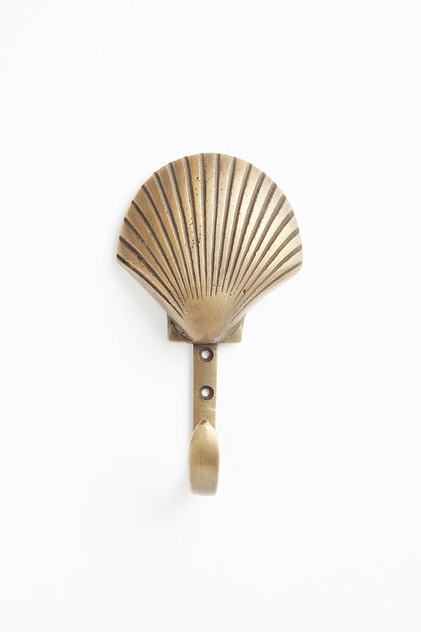 rabens saloner Seashell brass hook Rabens Apartment I Matte brass